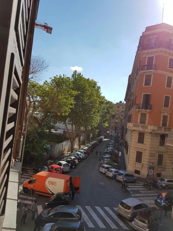 Bed and Breakfast Charm Of Roma Exterior foto